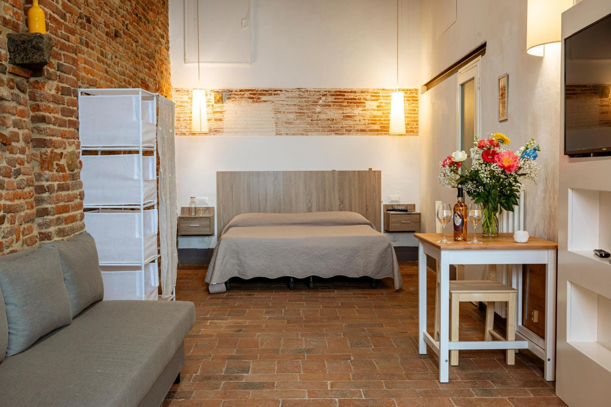 Antica Casa Dei Rassicurati Bed & Breakfast Montecarlo Dış mekan fotoğraf