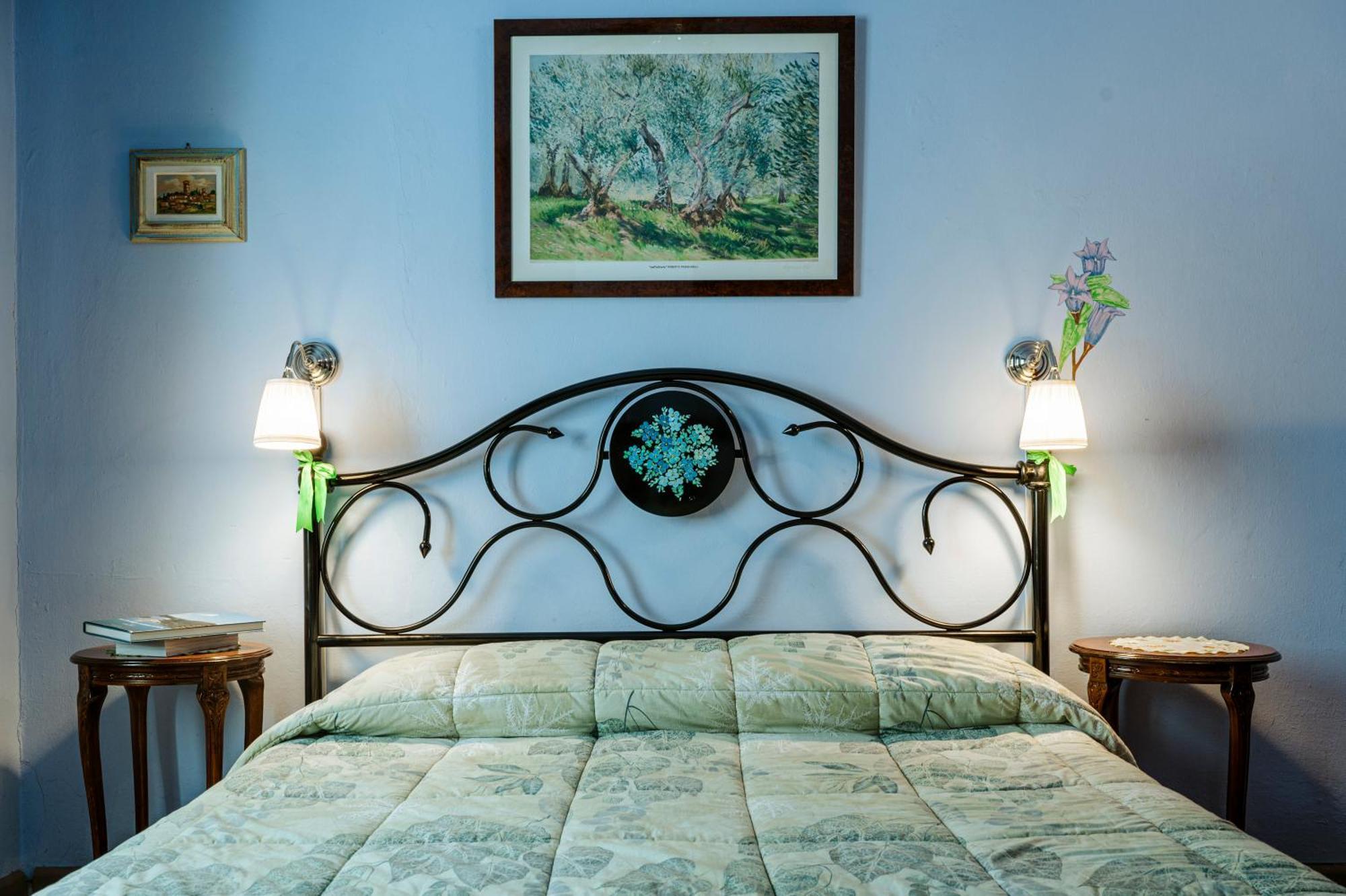 Antica Casa Dei Rassicurati Bed & Breakfast Montecarlo Dış mekan fotoğraf